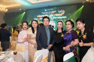 7d3c4e796bf3d7ad8ee210