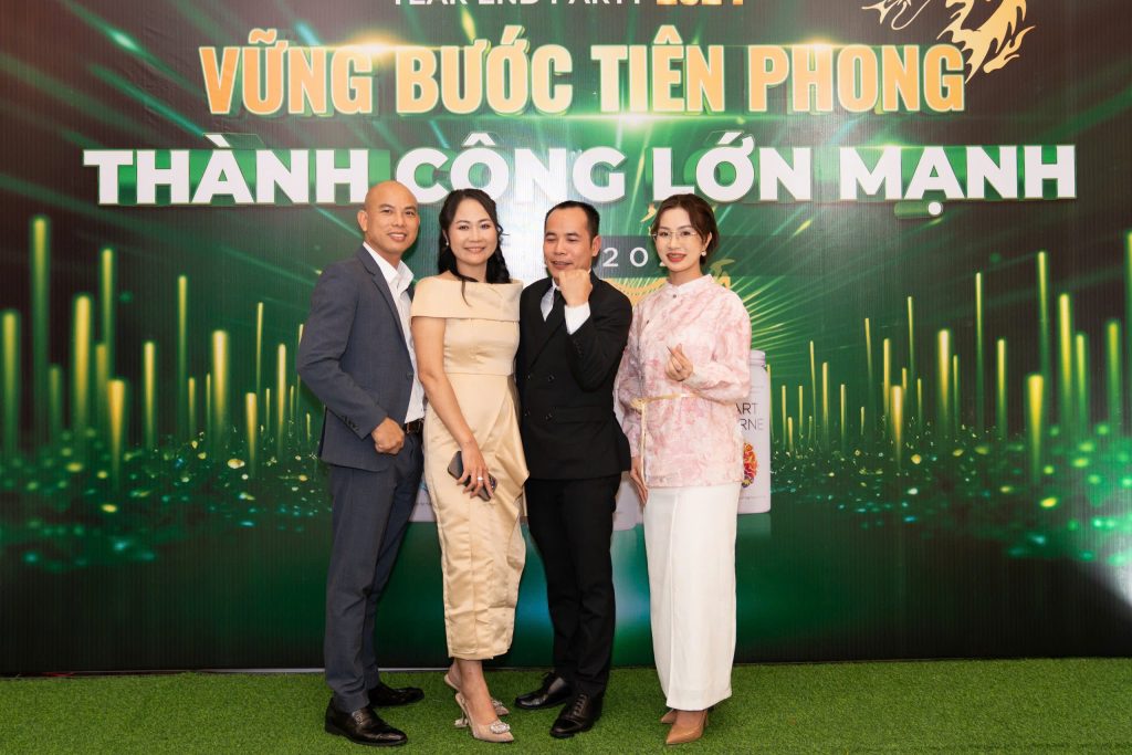 af439b07be8d02d35b9c13