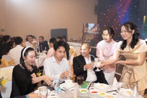 caa1e4e4c16e7d30247f4